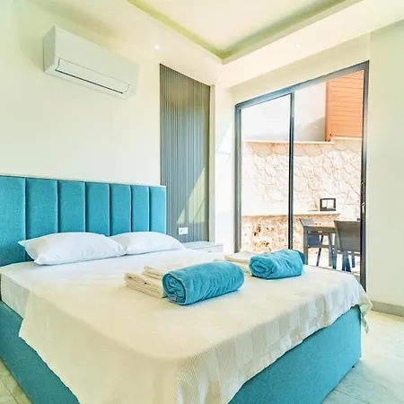 Luxury With Pool In Kalkan Willa