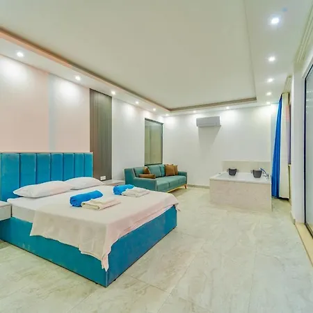 Villa Luxury With Pool In Kalkan *